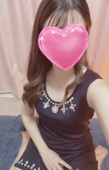 青木 まりな