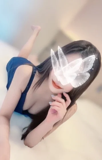 七瀬れいな
