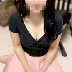 希々　らら