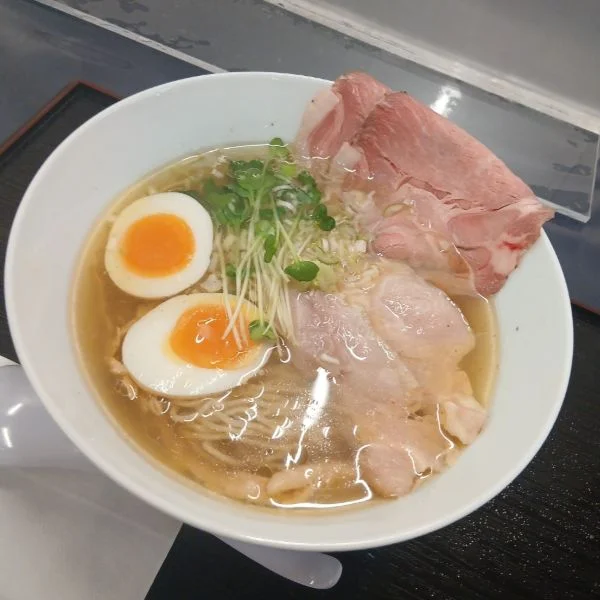 町田汁場しおらーめん進化(町田)