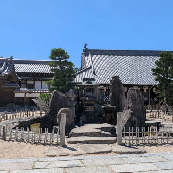 絶対に寄る...厳島龍神