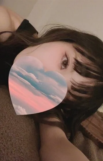尾崎なぎさ