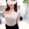 三輪 ひとみ
