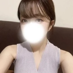 明日います?⟡.·