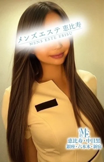 小泉ゆゆ