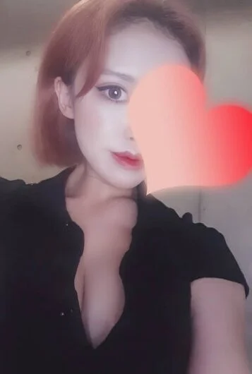 愛沢セラピスト