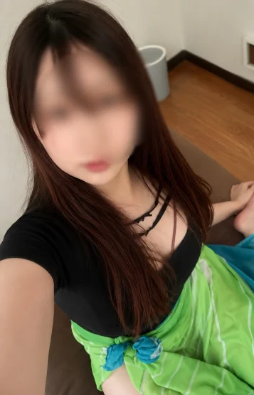 瀬名ありさ