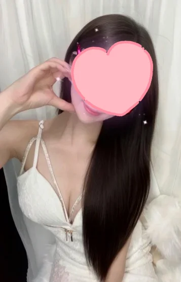 なな【顔面偏差値高】