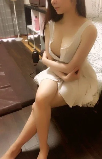 深田 あき