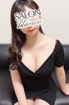 鈴川ありさ