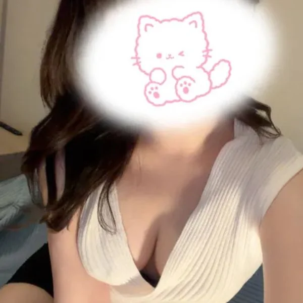 今日は14:00~20:00で出勤してます♡♡