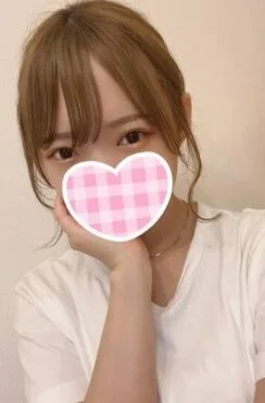 弘中まゆ