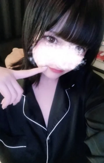 小鳥遊 ゆの