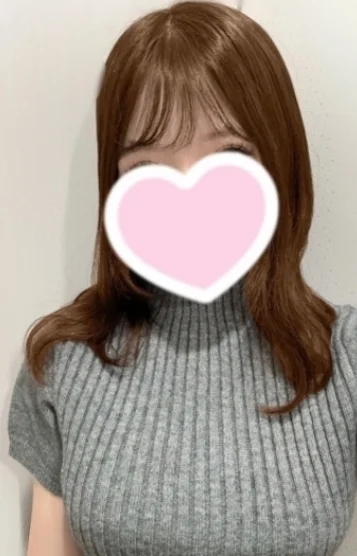 小栗 ちなつ