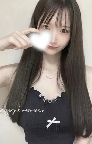 小雛 ももな