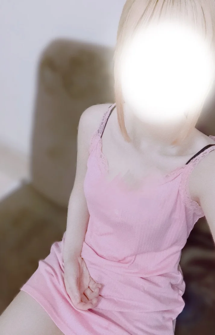 待機中🍀.*