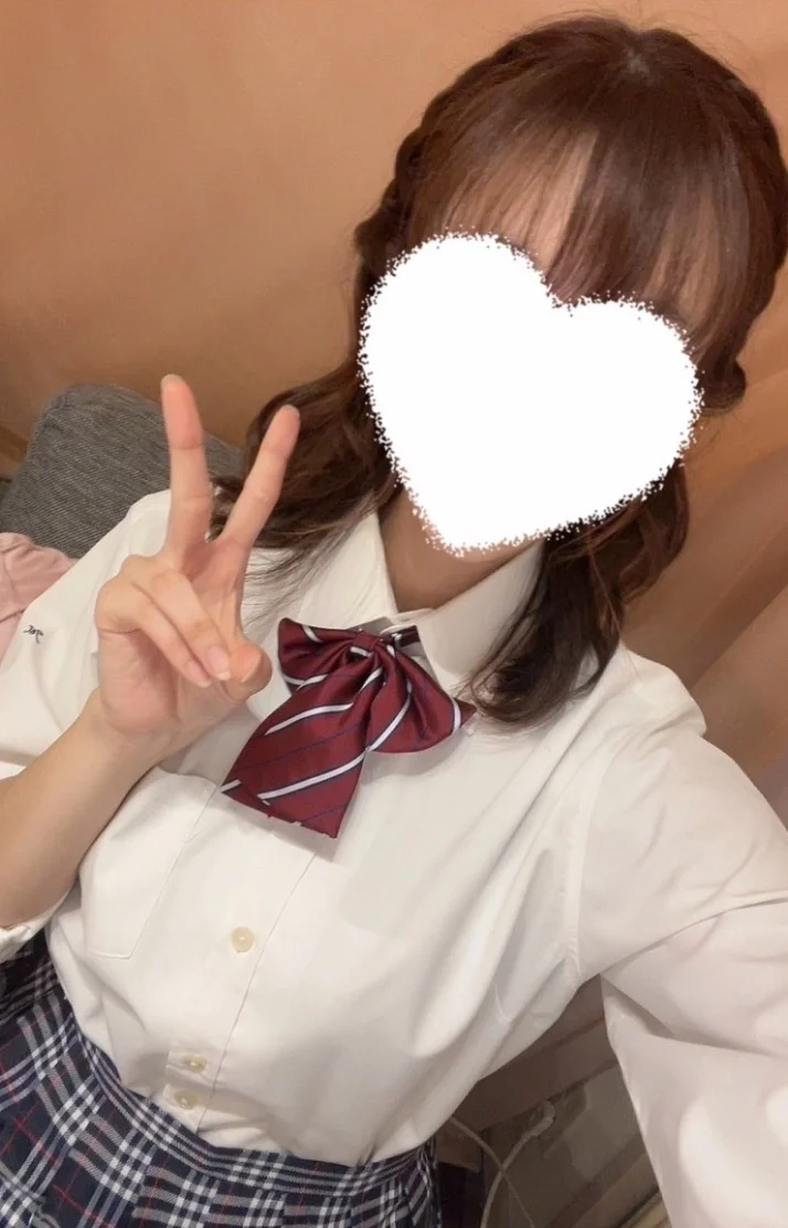 本日15時半〜20時出勤してます🤘🏾