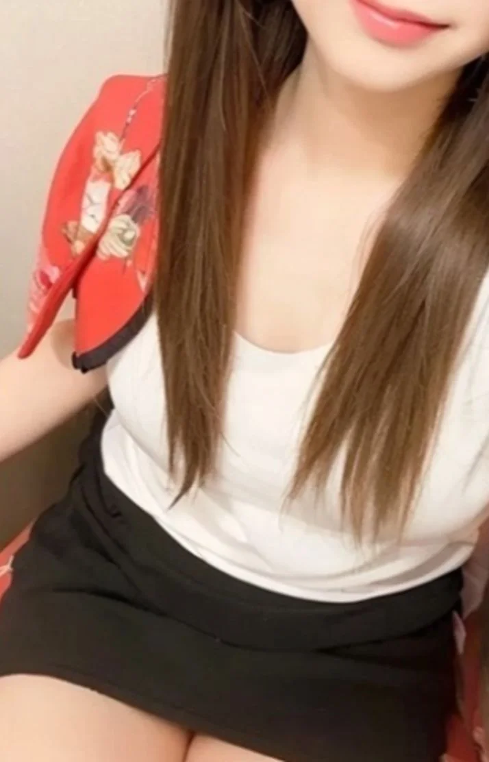 10/2(金) 出勤中です♪