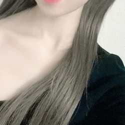 結羽うらら