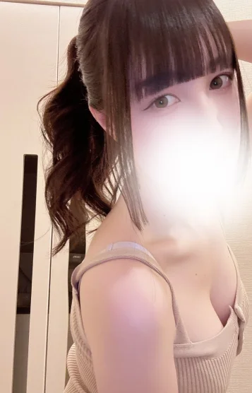 環奈(かんな) 三軒茶屋・自由が丘・中目黒メンズエステB-Qins(ビークインズ)|セラピスト|メンエス怪獣のメンズエステ中毒ブログ|【B-QINS 東京(ビークインズ)】で抜きあり調査