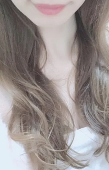 桃瀬そら