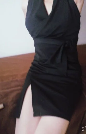 白井コウ