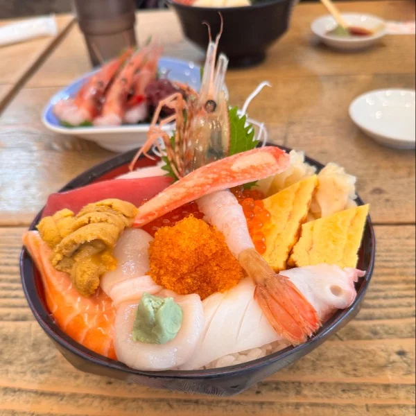 エビ…