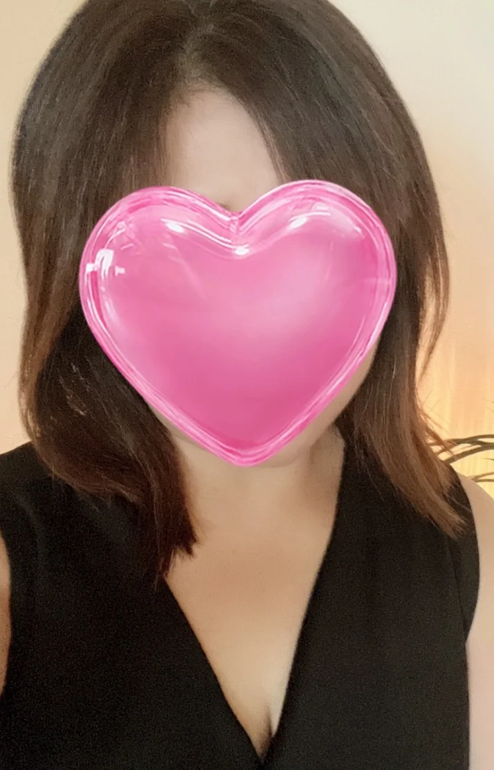 本日11時から17時まで出勤してます☺️