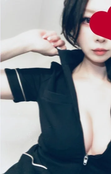 シイナ