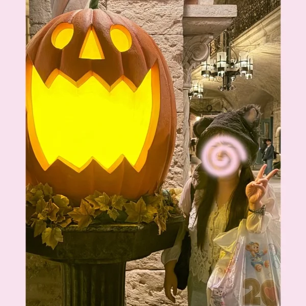 🐭🌋🌎👻🎃