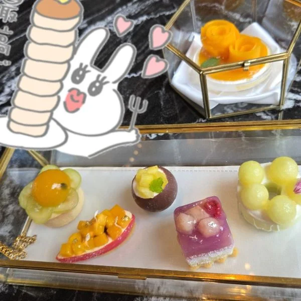 本日03時00分まで日本橋大人のディズニーランドに居ます🎠