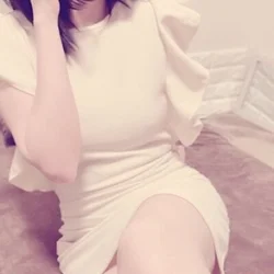 究極の癒し☆ スレンダー美女【美月そら】さん８/26出勤🌹
