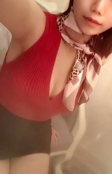 貝原ゆいな