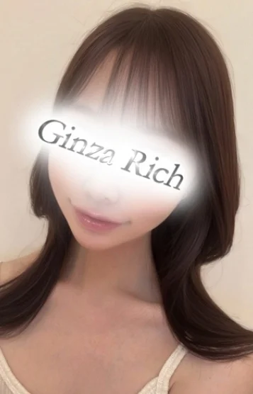 中里あいな