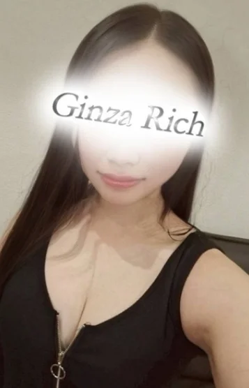 新垣まゆ