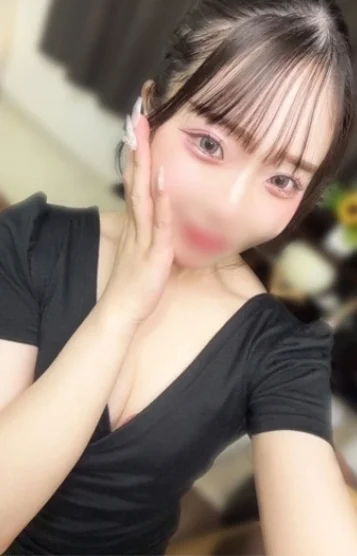 小林ゆあ
