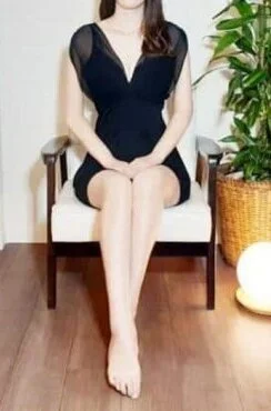 新垣ゆみ