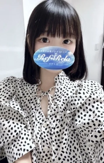 夏海ここな