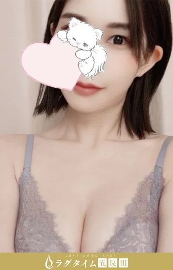 浜辺ことな