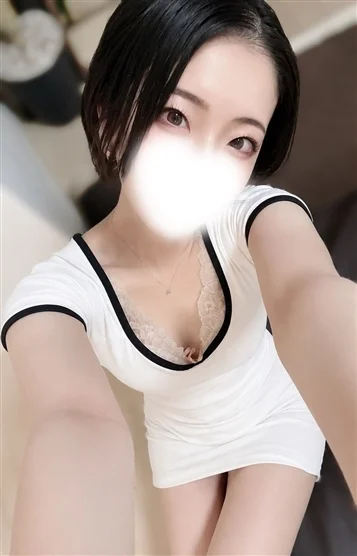 轟えま