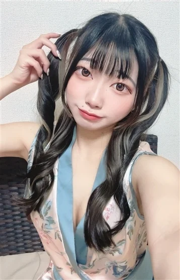 藍沢せりな