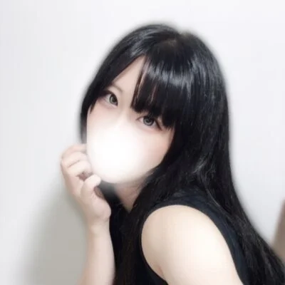 その一瞬の表情に、もう一度会いたくなる。「初音ほのか」入社