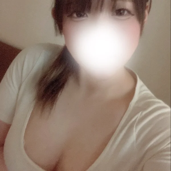 いてます😿