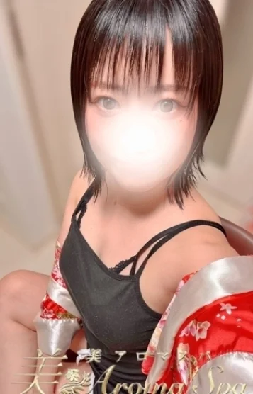由佳