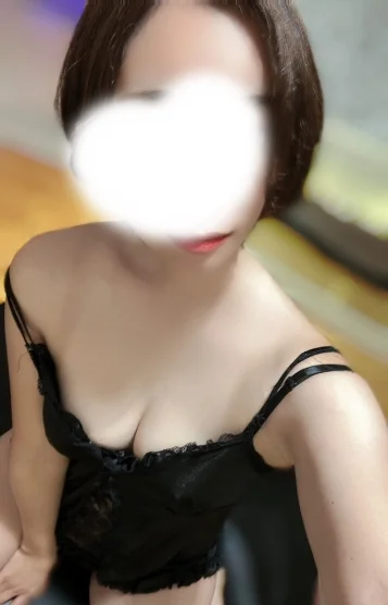 みさ