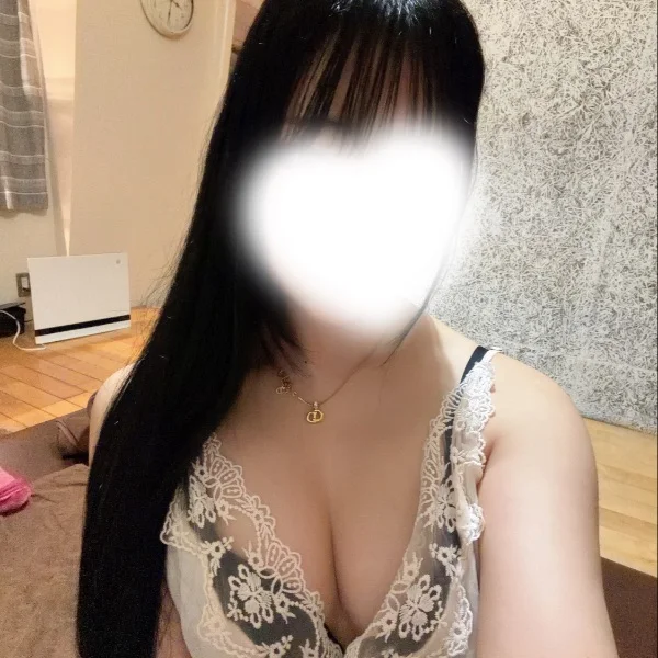 久々に出勤です🙌🏻 3時までいます⸝⸝> <⸝⸝♡