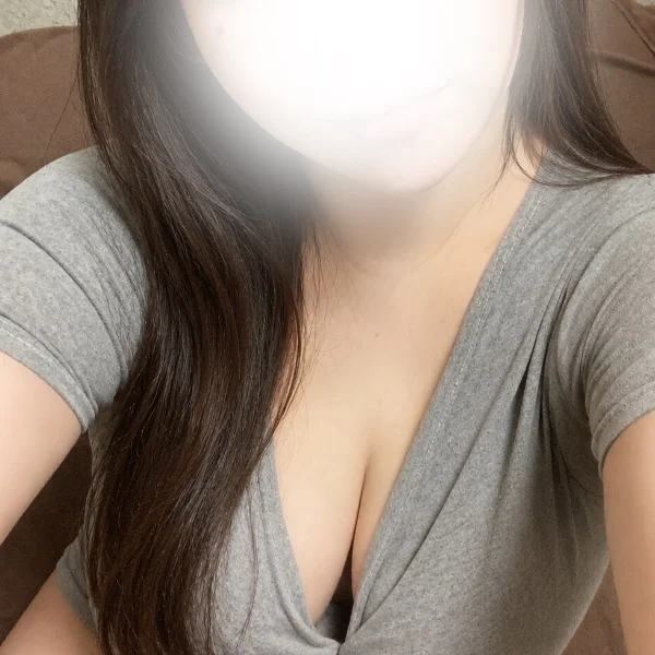 今日19時～23時出勤致します♩
