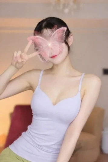 宇佐美みさ