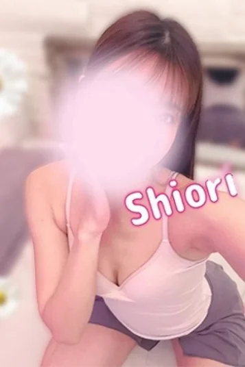 宮崎しおり
