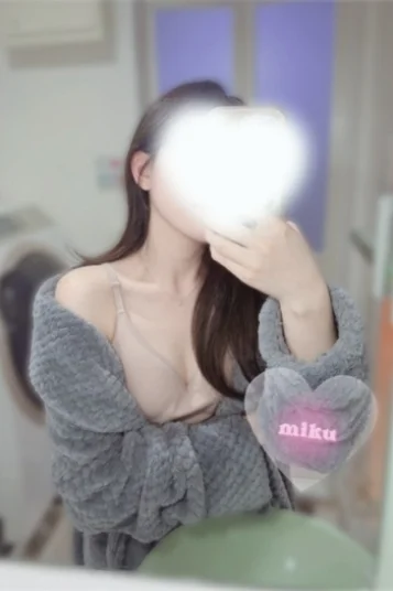 桐谷みく